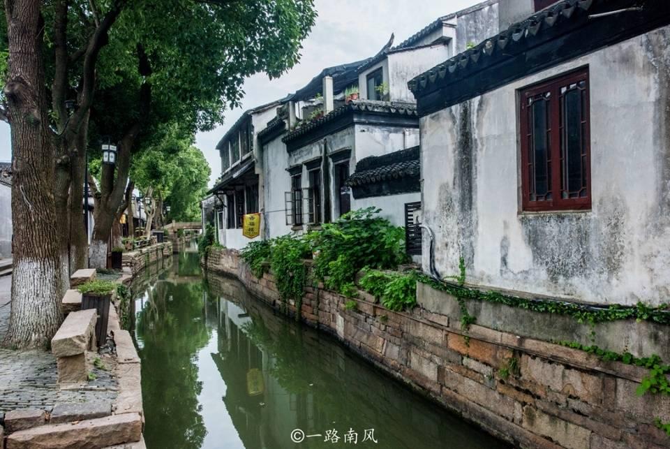 医疗是一年一交，如果每年不用，以前交的钱还在里面吗